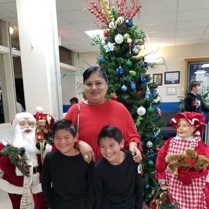 Meet your Posher, Magaly